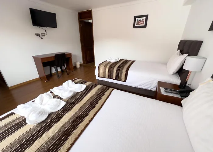 Hotel Andes By Aemak 3*